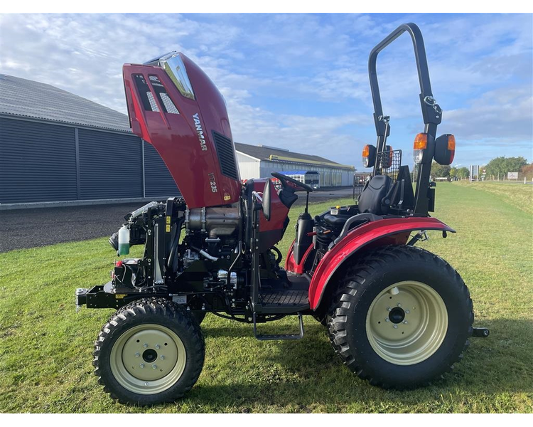 Yanmar YT 235H 4WD Rops.