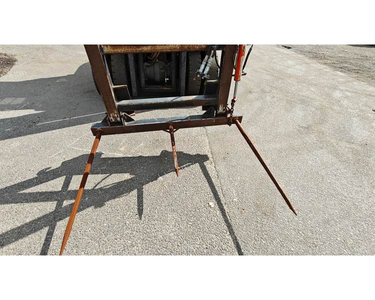 - - - Storballespyd m/EURO beslag Med hydraulisk opklap