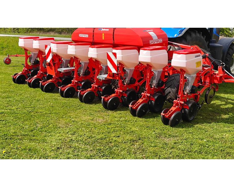 Maschio Gaspardo Mirka Isotronic 8