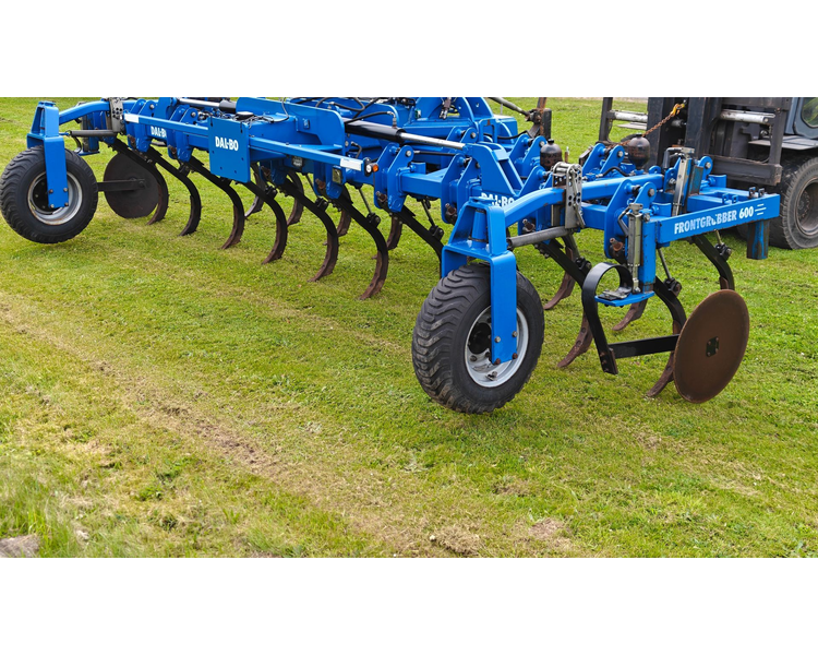 Dalbo Frontgrubber 600