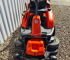 Husqvarna R 214TC