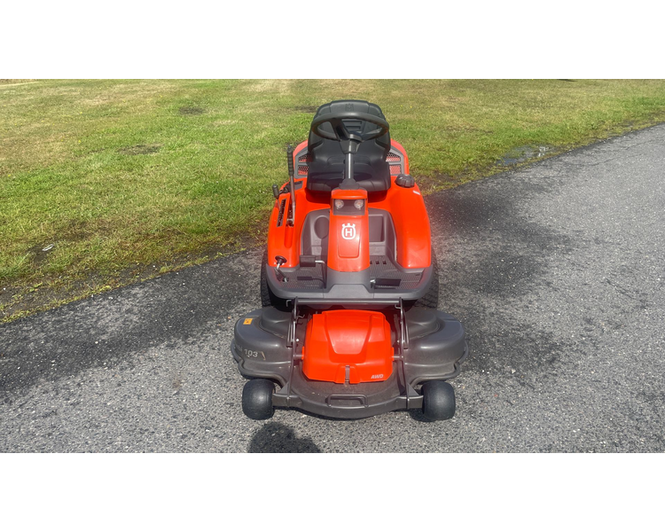 Husqvarna R216T Awd 103cm