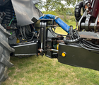 Valtra T214 m. Flisvogn fra Kronos / Alsidig Maskinfabrik