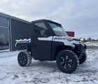 Polaris Ranger Kinetic EV T3B 60 km/t traktor. Inkl Lukket kabine med varme
