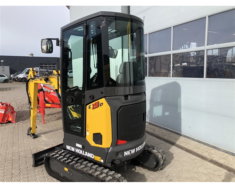 New Holland E190D minigraver