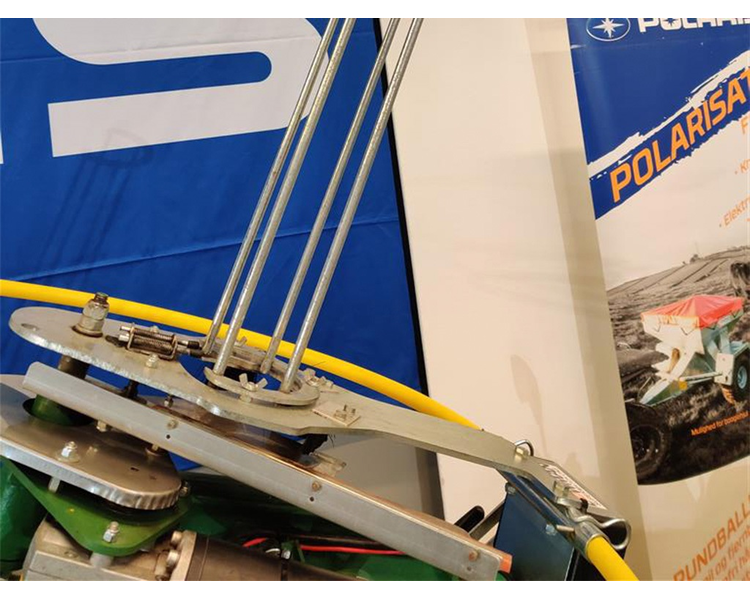 - - - Bowman lerduekaster