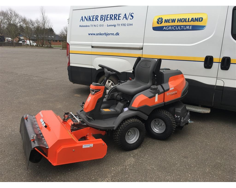 Husqvarna R 420TsX AWD inkl. slagleklipper & 122 cm klippebord