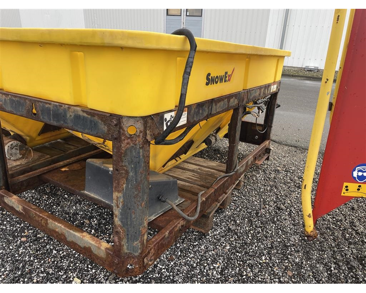 Snow Ex V-Maxx 8500 Ladspreder + reservedel spreder