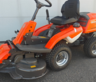 Husqvarna R214TC. inkl. 103cm klipperdæk