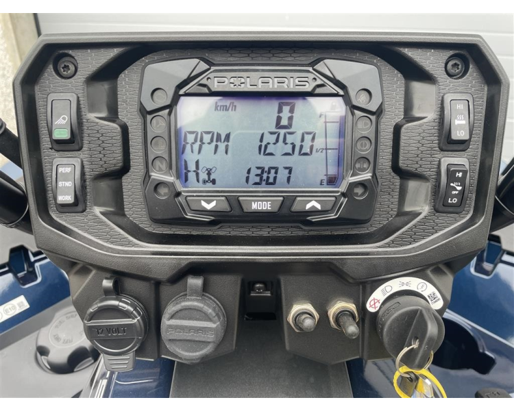 BOSS Outlaw 5000W Class D アンプ（BOSS Audio Systems OX1.5KM