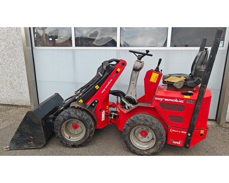 Norcar 755