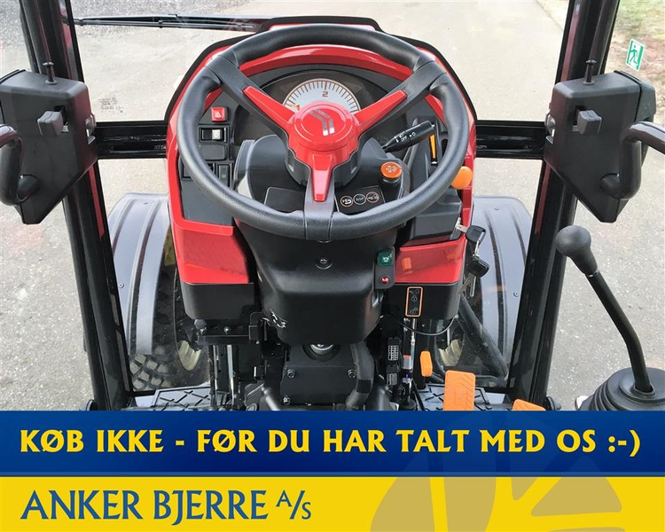 Yanmar YT 235H 4WD inkl. frontlift med PTO og 130 cm GMR fejemaskine