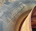 - - - 520/85 R38 XXX Inkl. 7 låse