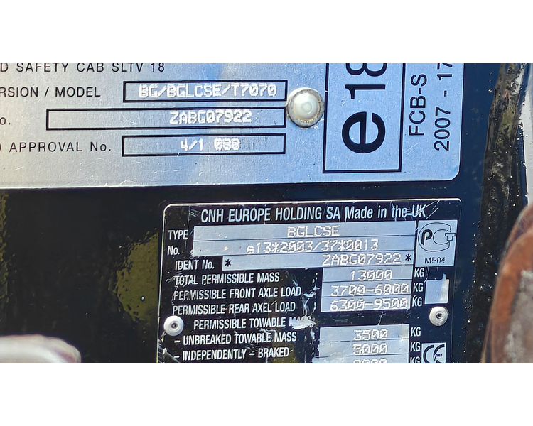 New Holland T7070 AutoCommand