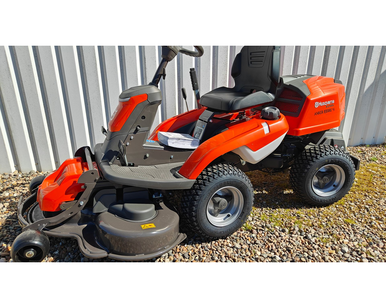 Husqvarna R214TS MED SERVOSTYRING