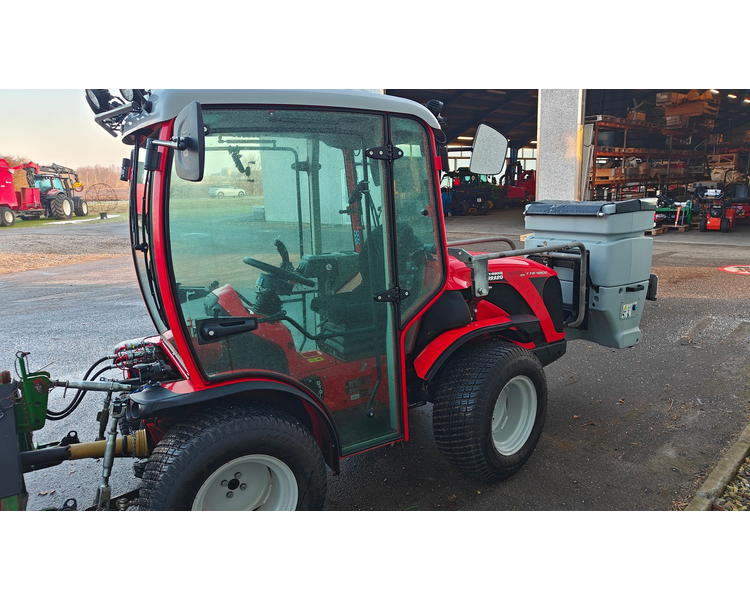 Antonio Carraro TTR 4800 HST Sælges for kunde