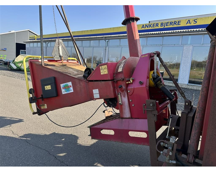 TP TP150  Monteret på højtipvogn.