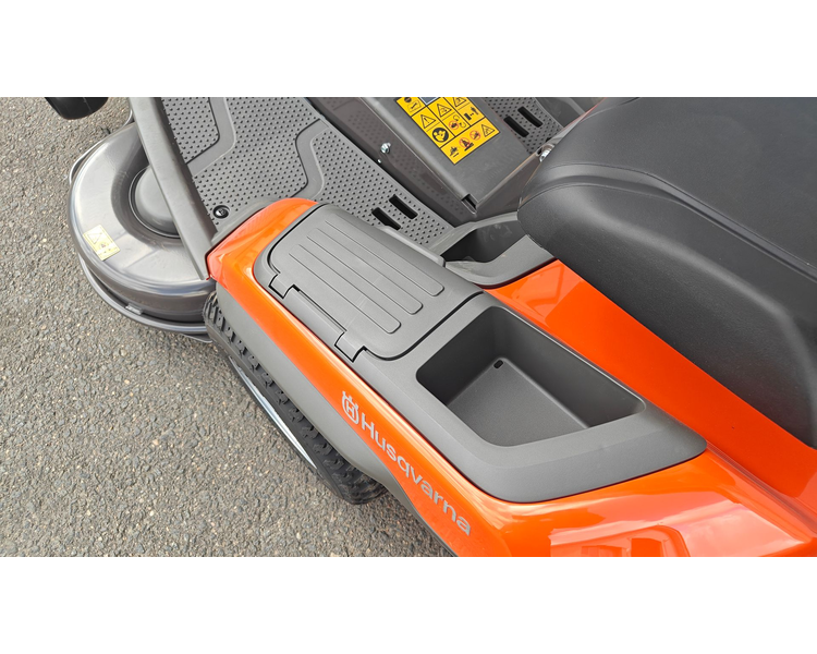 Husqvarna R200IX AWD Long Range model (dobbelt batteri)