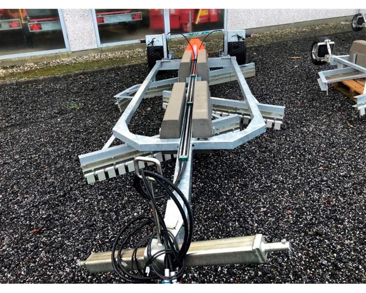 Anker Bjerre Høvlen B-200-HY - Bugseret 3