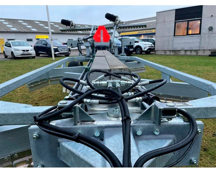 Anker Bjerre Høvlen B-240-HY m. svingbart træk 5