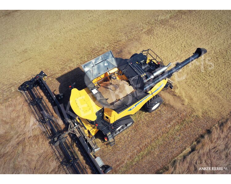 Plakat New Holland CR10.90 Mejetærsker | Anker Bjerre A/S