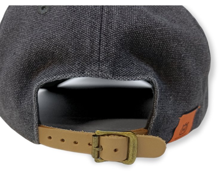 Kasket, granitgrå med læderdetaljer