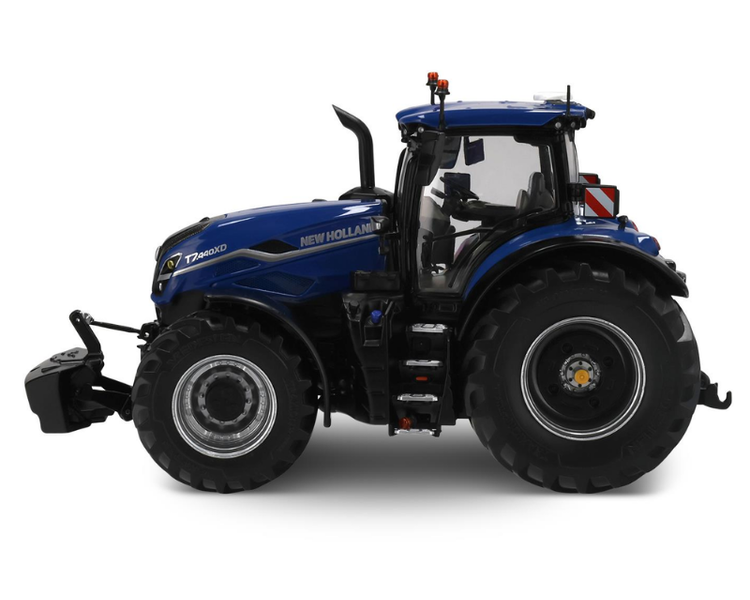 New Holland T7.440XD Dynamic Blue 1:32 | Anker Bjerre A/S
