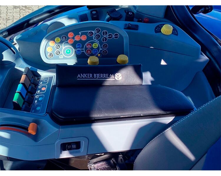 Ergonomisk armlænspude til New Holland traktor