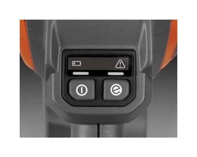 Husqvarna 215IL græstrimmer m batteri og lader