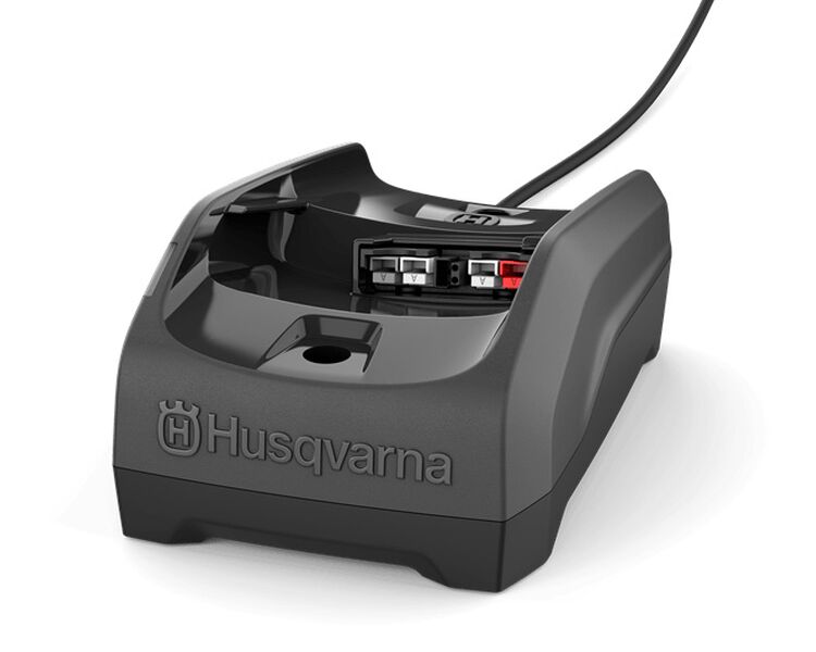 Husqvarna sæt - 215iL græstrimmer og 215iHD45 hækkeklipper inkl batteri og lader