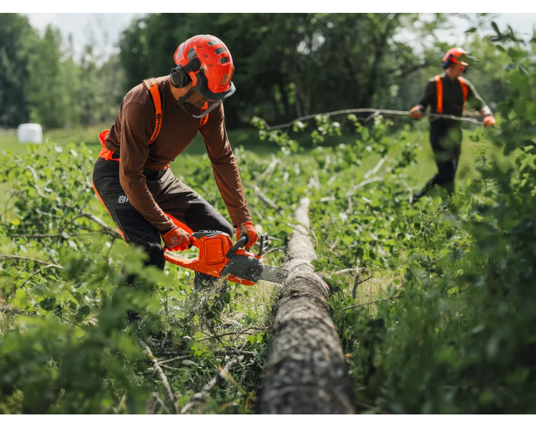 Husqvarna Akku-kædesav 435I u/batteri og lader | Anker Bjerre A/S