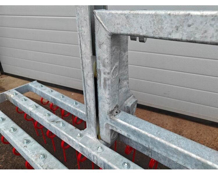 Schäffer Gårdrive Anker Bjerre Riven 4-rækket, 200cm, flydeophæng