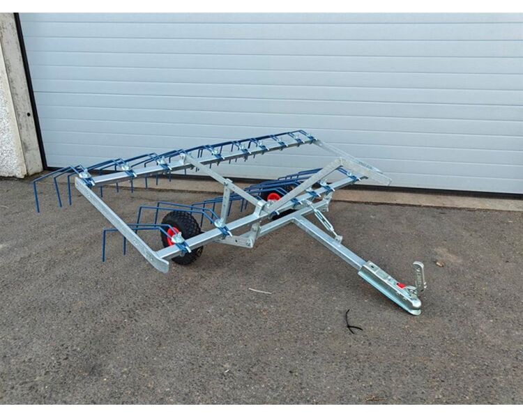 Anker Bjerre Riven gårdspladsstrigle 150cm m. kugletræk