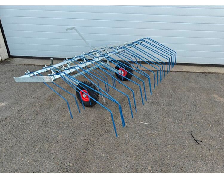 Anker Bjerre Riven gårdspladsstrigle 150cm m. kugletræk