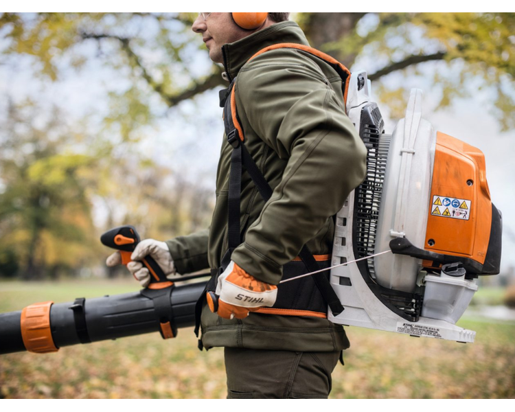 STIHL BR 800 C-E Rygbåret løvblæser | Anker Bjerre A/S