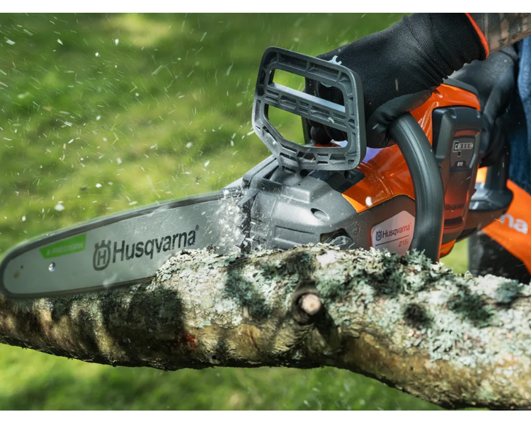 Husqvarna 215i Motorsav 12