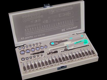 Professionelt 45-delt stiksæt, 1/4" drev med fintandet omvendelig skralde og flere stik af krom-vanadium-stål. I praktisk, stærk og holdbar metalkasse.