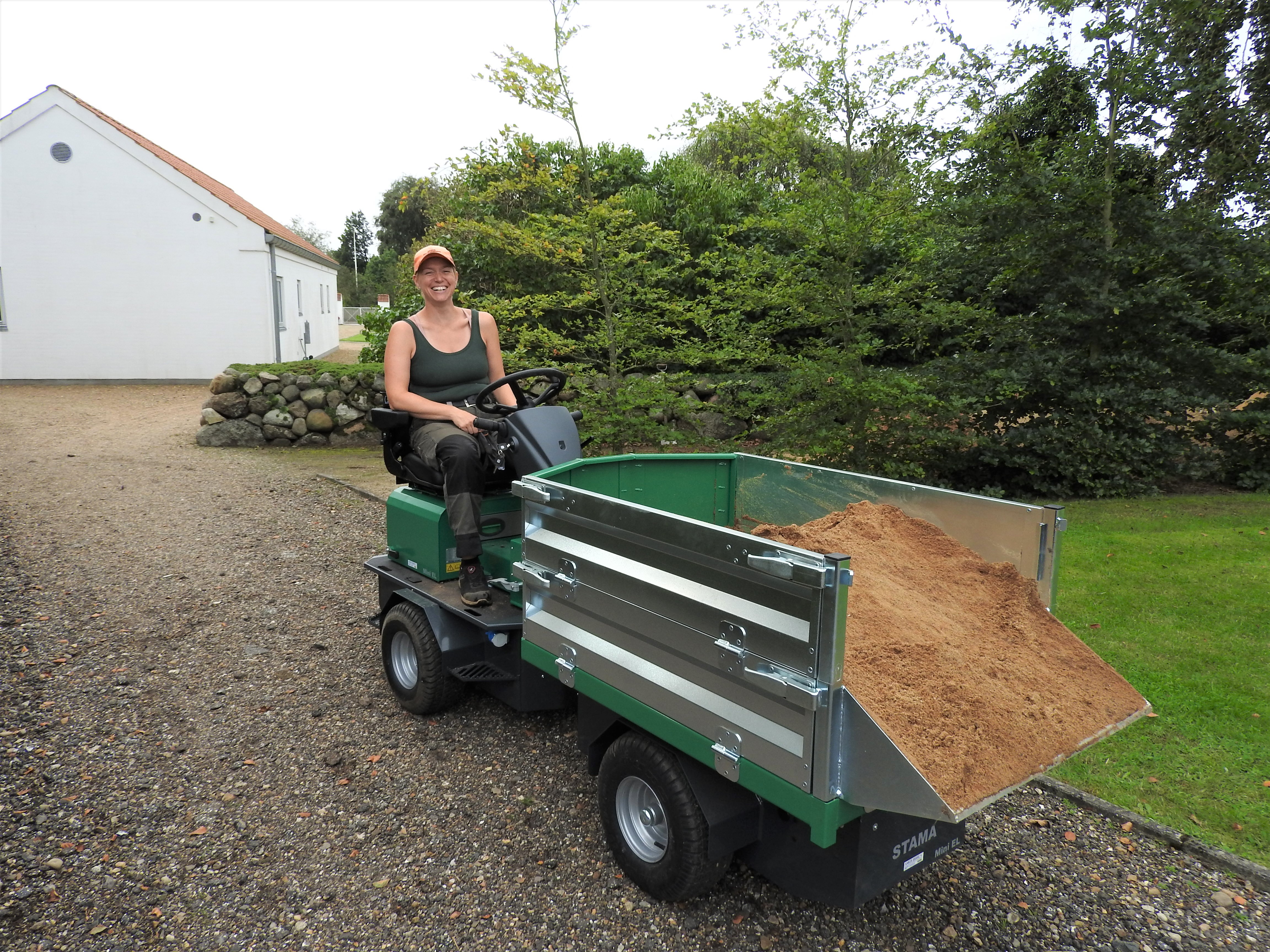 Haderup Kirke om STAMA forhandlet hos Anker Bjerre A/S