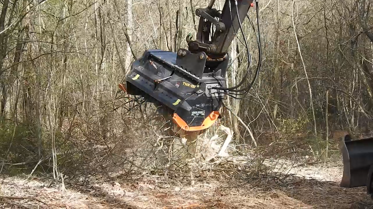 Hn-rengøring-om-new-holland-og-kärcher-anker-bjerre