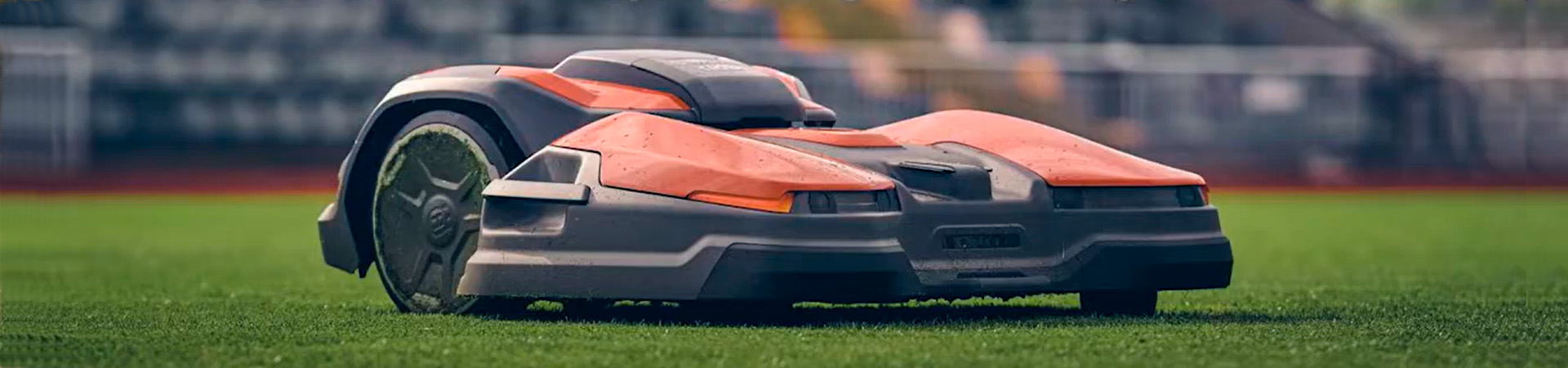 Professionelle robotplæneklipper-løsninger til erhverv hos Anker Bjerre A/S